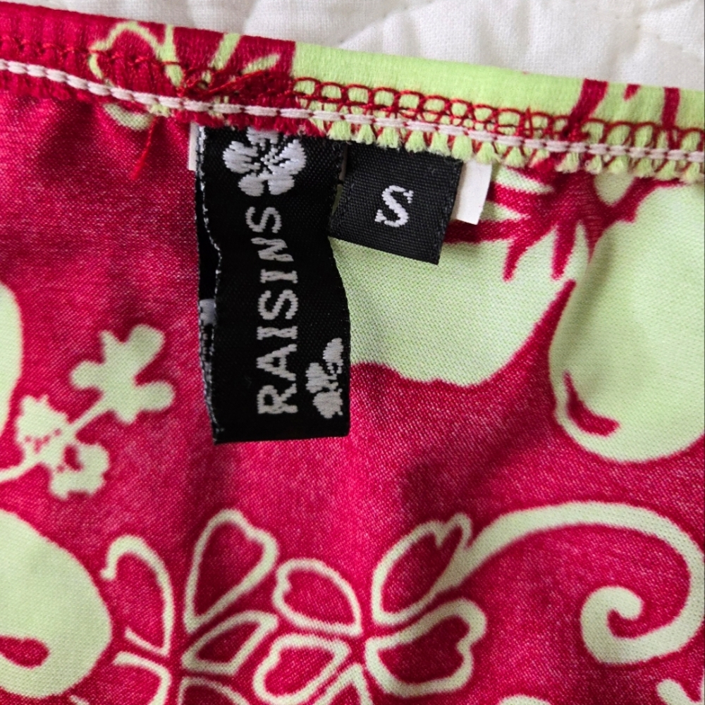 ( Raisins ) Two-Piece Swimsuit / Cropped Tankini Top & Low-Rise Bottoms Set - Picture 7 of 7
